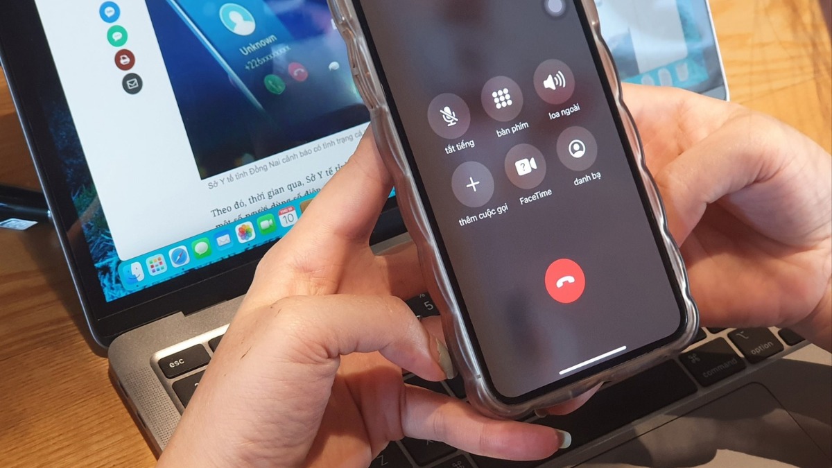 CẢNH BÁO: NAM SINH 2005 HÀ NỘI BỊ LỪA 500 TRIỆU ĐỒNG TRONG CUỘC GỌI VIDEO GIẢ DANH CÔNG AN!