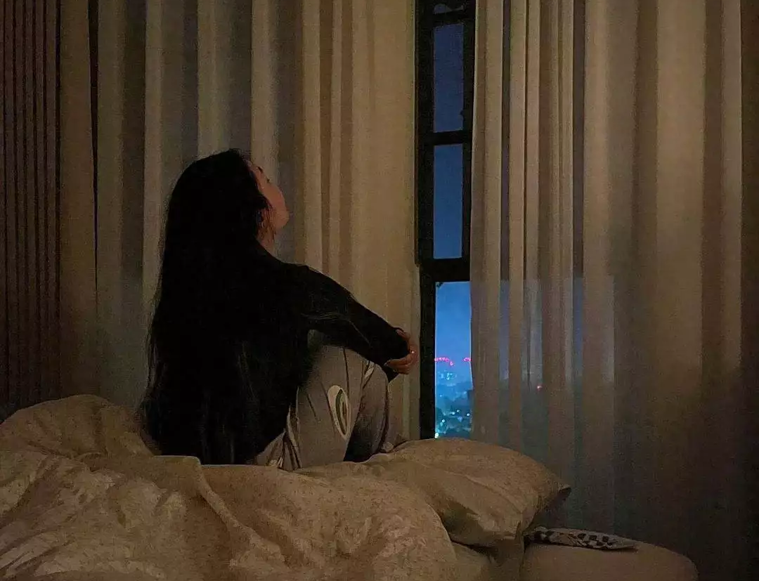 CÓ THỂ BẠN ĐANG TỰ HÀI HÒA VỚI NHỮNG ĐIỀU NÀY TRONG PHÒNG NGỦ, NHƯNG CHÚNG CÓ THỂ KHIẾN BẠN HỐI HẬN LÚC NỬA ĐÊM!