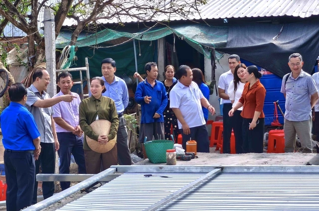 CÀ MAU ĐÁNH BẬT NHÀ TẠM: HÀNH TRÌNH MỚI ĐỂ GIẢM NGHÈO BỀN VỮNG ĐANG BẮT ĐẦU!