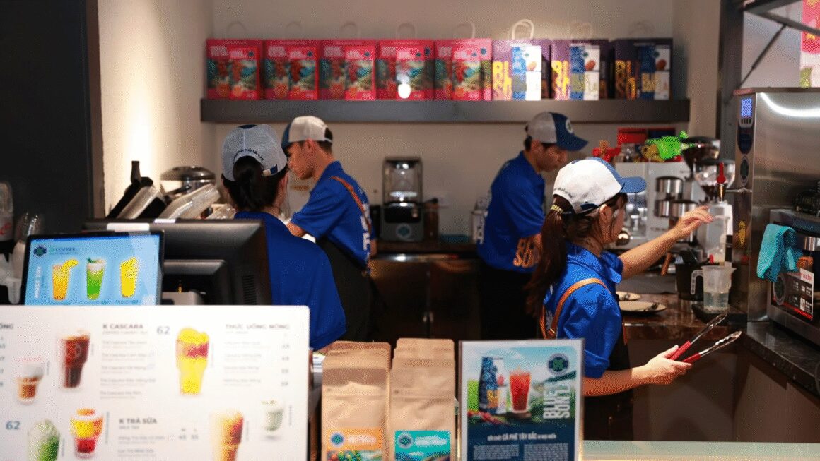 KHÁCH HÀNG ĐANG BỊ LỪA BỞI CÀ PHÊ GIẢ VÀ HÓA CHẤT, BẠN ĐÃ BIẾT CÁCH PHÒNG TRÁNH CHƯA?