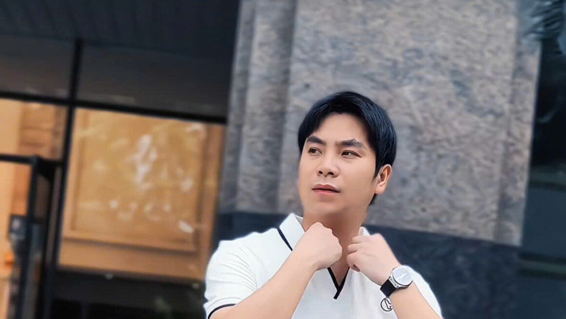 TIẾN NGUYỄN ĐÁP LẠI SAU VỤ QUANG LINH VLOGS VÀ TIN BÁO VỤ KERA: BẤT NGỜ VỚI HOẠT ĐỘNG THẦM LẶNG VÀ MỐI QUAN HỆ THÂN THIẾT!
