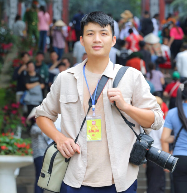 CHUẨN BỊ TRẢ LẠI HẾT THÙ LAO THỬA SỐ TIỀN THƯA SÁCH, NHƯNG HÀNG TRĂM PHỤ HUYNH VẤN NÁO TRÊN MXH!