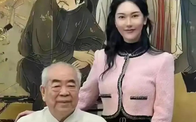 KHI CHUYỆN NGOẠI TÌNH DẦN LỘ TARDÀN ĐẲNG BỊ BẮT GIAN HỖN LOẠN Ở THÁI LAN!