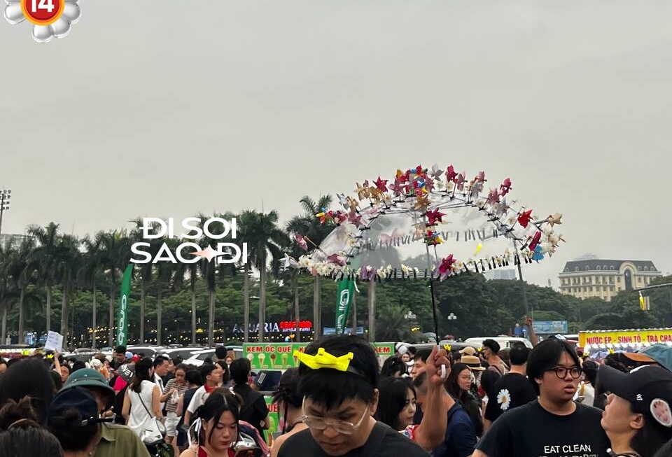 BẬT MÍ CHIẾN LƯỢC MARKETING VỈA HÈ ĐỘC ĐÁO GIÚP BÁN HÀNG ĐẬM ĐÀ TRONG ĐÁM ĐÔNG CỦA G-DRAGON!