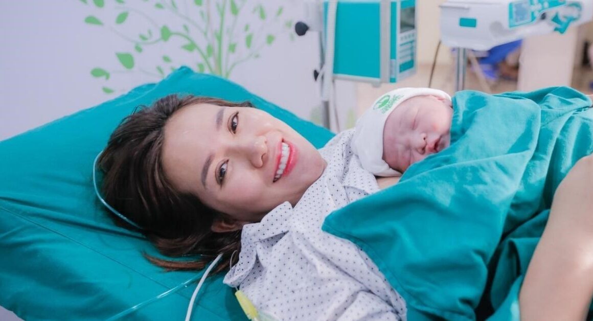 BẠN ĐÃ BIẾT CHƯA: SINH THƯỜNG CÓ NHỮNG NỖI ĐAU NÀO, VÀ TẠI SAO NÓ LẠI GIÁ TRỊ GẤP BỐI?