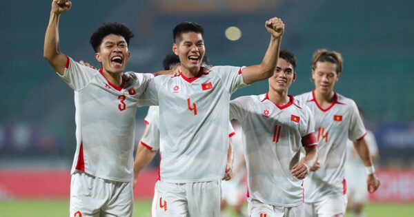 U.23 VIỆT NAM MỞ RẠNG VƯƠN LÊN ĐẦU BẢNG B GIẢI U.23 ĐÔNG NAM Á!