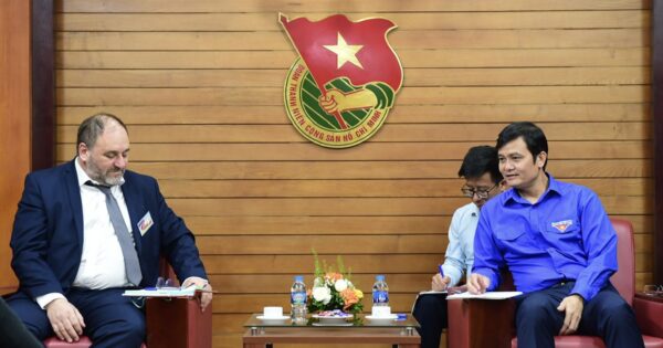 KHÁNH THÀNH QUẢNG TRƯỜNG TÊN NƯỚC VIỆT NAM TẠI URUGUAY – MỘT DẤU ẤN ĐẶC BIỆT TRONG MỐI QUAN HỆ ĐỐI NGOẠI!