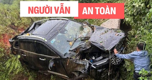 MỐI Đe DỌA TỪ VỤ SẬT LỞ KINH HOÀNG TRÊN ĐƯỜNG DỚI BẢN CÁT CÁT, XE TRƯỢT VÀO VỰC CHẾT NGAY TRONG TẤM NGHIỀN!