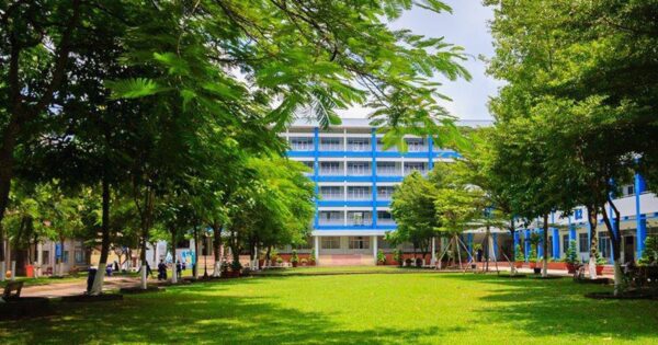 ĐẠI HỌC CÔNG LẬP TP.HCM XÉT TUYỂN BỔ SUNG 5 NGÀNH – LIÊN TỤC NHẬN HỒ SƠ TỪ 14 ĐIỂM!