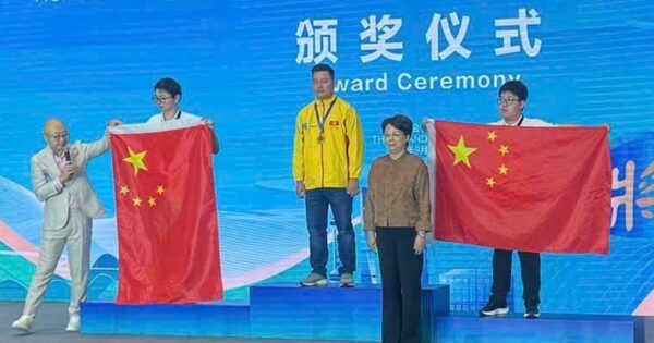 KHẢ NĂNG VƯƠN XUỐNG VÀ ĐƯỢC CHỜ ĐỢI NHẤT CỦA KỲ THỦ SỐ 1 VIỆT NAM TRƯỚC KHI GIÀNH VƯƠNG Ở GIẢI CỜ TƯỚNG THẾ GIỚI 2025!