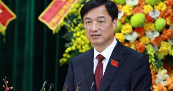 BÍ THƯ TỈNH ỦY KHÔNG PHẢI LÀ NGƯỜI ĐỊA PHƯƠNG, CHỦ TRƯƠNG MỚI ĐANG ĐƯỢC ĐẨY MẠNH!