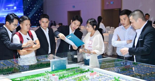 DƯỚI SỰ THÔNG QUA MỚI NHẤT, TP.HCM CHUẨN BỊ BƠM NHIỀU HƠN ĐẤT XÂY DỰNG, ĐIỀU GẦN NHẤT GỐC LẠI LÀ GÌ?