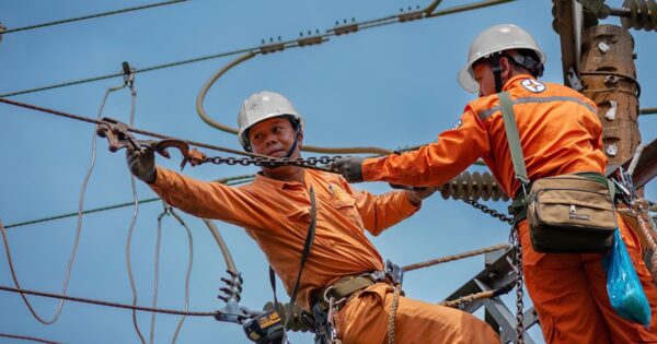 CĂN CỨ KIẾN NGHỊ HÀM LIÊM: ĐÓNG DẤU ĐỂ GIẢI MỎI GÓI ƯU TIÊN VỀ GIÁ ĐIỆN!