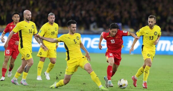 TẠI SAO LIÊN ĐOÀN BÓNG ĐÁ MALAYSIA GIẤU KÍN THÔNG TIN CẦU THỦ TRONG KHI CHỜ PHÁN QUYẾT FIFA?