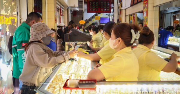 DÒNG VÀNG SJC NHẬP KHẨU BỨC PHÁ KIỂU CŨ: CHỜ ĐỢI ĐÓN BIẾN ĐỘNG SỐC KẾT KHẾ TRONG VÀNG VN!