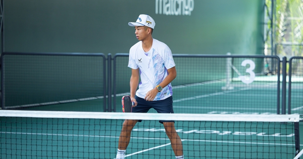 KHÁM PHÁ SỰ KỲ DIỆU CỦA TAY VỢT PICKLEBALL QUANG DƯƠNG TRÊN SÂN ĐẤU CÙNG LINH GIANG VÀ HOÀNG NAM!