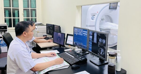 BẾNH VIỆN CHỢ RẪY ĐANG ĐỐI MẶT VỚI ÁP LỰC KHỦNG KHIẾP, CÓ NGHĨA GÌ CHO NGƯỜI DÂN TP.HCM?