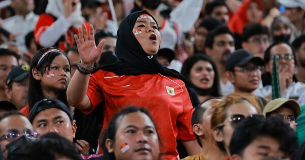 SỰ KIỆN ĐẶC BIỆT: LIÊN ĐOÀN BÓNG ĐÁ INDONESIA KÊU CỨU FIFA VỀ VỤ CỔ ĐỘNG VIÊN BỊ NGĂN VÀO SÂN TRẬN!
