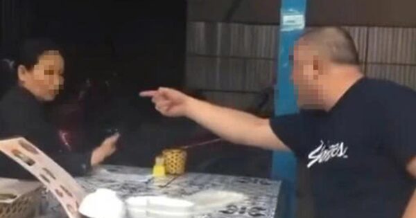 CHỦ QUÁN ĂN HUẾ “CHỐI TRẢ” NGƯỜI PHỤ NỮ LỚN TUỔI VÌ VẬY GÌ?