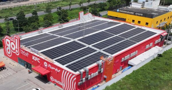 ĐIỆN MẶT TRỜI MÁI NHÀ TỰ SẢN, TỰ TIÊU: BÁN DƯ THỪA VỀ LƯỚI ĐIỆN, CÓ THỂ THAY ĐỔI CUỘC SỐNG CỦA BẠN NHƯ THẾ NÀO?