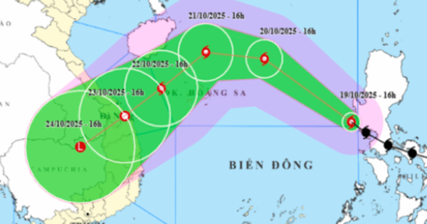 BÃO FENGSHEN CỘNG MẠNH, ĐÃ XÉng VÀO BIỂN ĐÔNG, SÁT GÀN CẬN NGƯỜI DÂN!