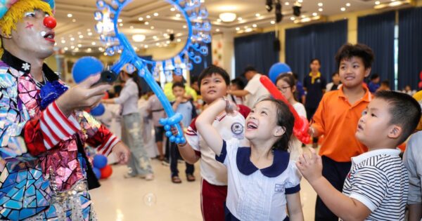 HÀNH TRÌNH NGHỈ CHƠI TUYỆT VỜI CHO HƠN 500 TRẺ EM TRONG NGÀY TRUNG THU ĐẶC BIỆT 2025!